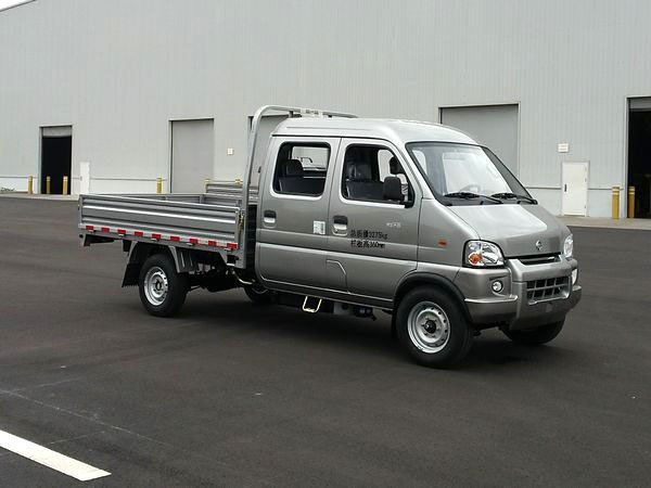 四川現(xiàn)代 瑞寶 87馬力 汽油 欄板式 雙排 載貨車(CNJ1030RS30NGV)